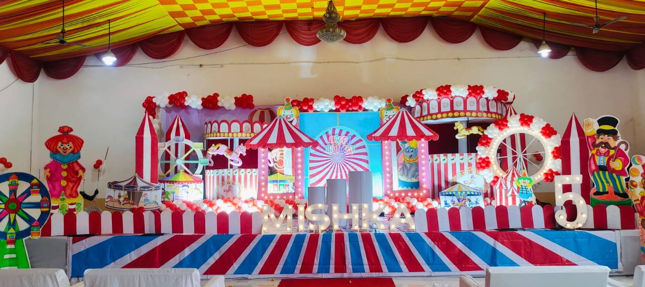 Circus 5